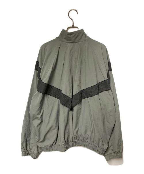 US ARMY（ユーエスアーミー）US ARMY (ユーエスアーミー) ナイロントレーニングジャケット グリーン サイズ:Ｍの古着・服飾アイテム
