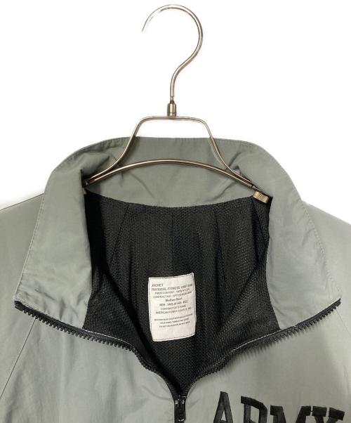 US ARMY（ユーエスアーミー）US ARMY (ユーエスアーミー) ナイロントレーニングジャケット グリーン サイズ:Ｍの古着・服飾アイテム