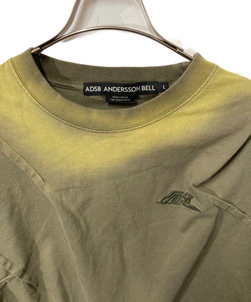 ADSB ANDERSSON BELL（アンダースンベル）ADSB ANDERSSON BELL (アンダースンベル) デザインTシャツ カーキ サイズ:Lの古着・服飾アイテム