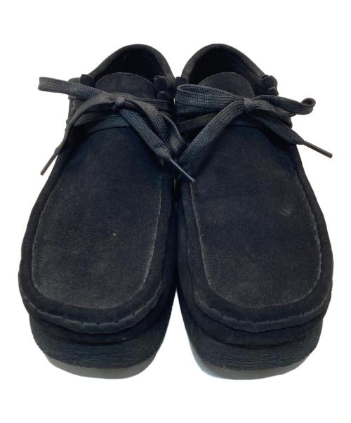 CLARKS（クラークス）CLARKS (クラークス) ワラビーモカシンシューズ ブラック サイズ:UK7.5/US8.5/EU41.5/CN260の古着・服飾アイテム