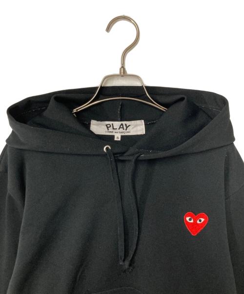 PLAY COMME des GARCONS（プレイコムデギャルソン）PLAY COMME des GARCONS (プレイコムデギャルソン) Pullover Hoodie With Red Emblem ブラック サイズ:Sの古着・服飾アイテム