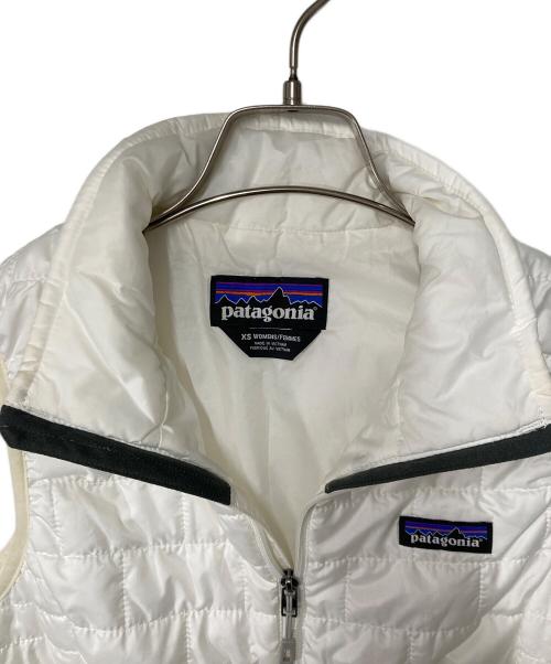 Patagonia（パタゴニア）Patagonia (パタゴニア) Nano Puff Vest ホワイト サイズ:XSの古着・服飾アイテム