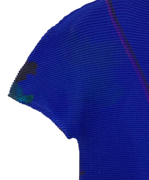 me ISSEY MIYAKE（ミーイッセイ ミヤケ）me ISSEY MIYAKE (ミーイッセイ ミヤケ) 樹木柄 ボックスプリーツ ハイネック カットソー ブルー サイズ:表記無しの古着・服飾アイテム