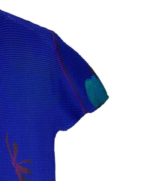 me ISSEY MIYAKE（ミーイッセイ ミヤケ）me ISSEY MIYAKE (ミーイッセイ ミヤケ) 樹木柄 ボックスプリーツ ハイネック カットソー ブルー サイズ:表記無しの古着・服飾アイテム