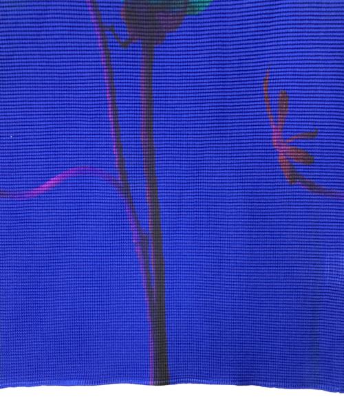 me ISSEY MIYAKE（ミーイッセイ ミヤケ）me ISSEY MIYAKE (ミーイッセイ ミヤケ) 樹木柄 ボックスプリーツ ハイネック カットソー ブルー サイズ:表記無しの古着・服飾アイテム