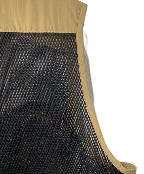 THE NORTH FACE（ザ ノース フェイス）THE NORTH FACE (ザ ノース フェイス) Utility Mesh Vest ベージュ×ブラック サイズ:Mの古着・服飾アイテム