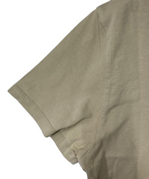 LOEWE（ロエベ）LOEWE (ロエベ) アナグラム フェイクポケットTシャツ ベージュ サイズ:XSの古着・服飾アイテム