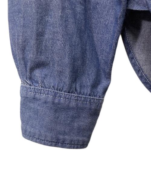 Engineered Garments（エンジニアド ガーメンツ）Engineered Garments (エンジニアド ガーメンツ) シャンブレーボタンダウンシャツ ブルー サイズ:Sの古着・服飾アイテム