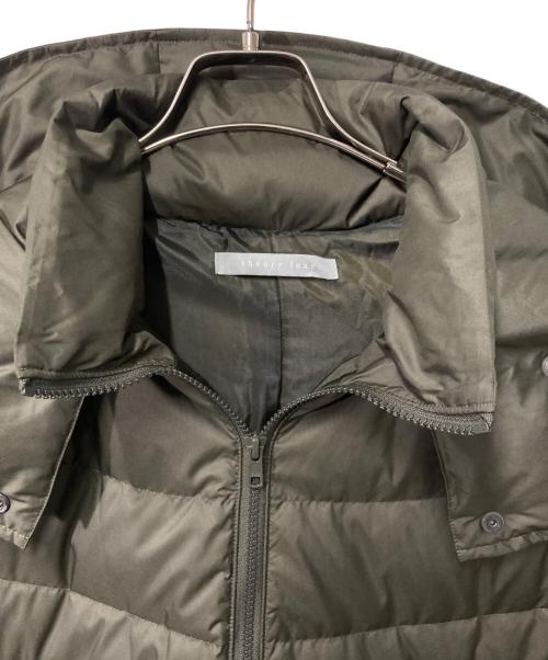 theory luxe（セオリーリュクス）theory luxe (セオリーリュクス) フーデッドケープダウンコート カーキ サイズ:38の古着・服飾アイテム