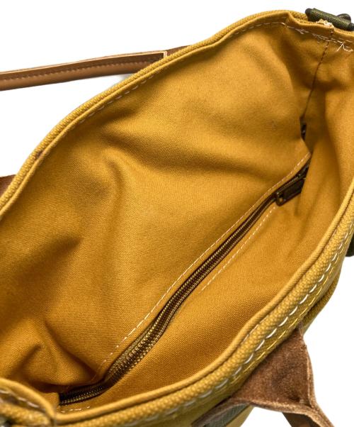 L.L.Bean（エルエルビーン）L.L.Bean (エルエルビーン) BEAMS (ビームス) 別注 Deep Bottom Leather Handle Zip Tote S ブラウンの古着・服飾アイテム