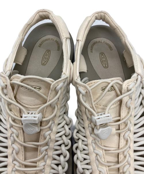 KEEN（キーン）KEEN (キーン) UNEEK サンダル アイボリー サイズ:EU38/US7.5/UK5/CM24.5の古着・服飾アイテム