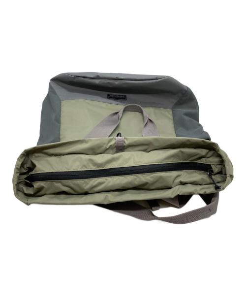 Patagonia（パタゴニア）Patagonia (パタゴニア) テラヴィア・トート・パック 24L グレー×カーキの古着・服飾アイテム
