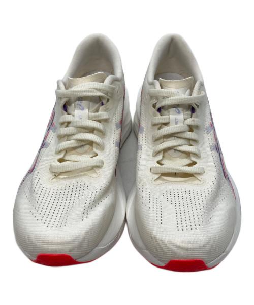 asics（アシックス）asics (アシックス) ランニングシューズ SONICBLAST ホワイト サイズ:EUR39/US7.5/UK5.5/BR37/CN245の古着・服飾アイテム