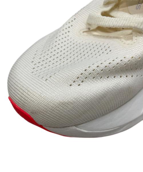 asics（アシックス）asics (アシックス) ランニングシューズ SONICBLAST ホワイト サイズ:EUR39/US7.5/UK5.5/BR37/CN245の古着・服飾アイテム