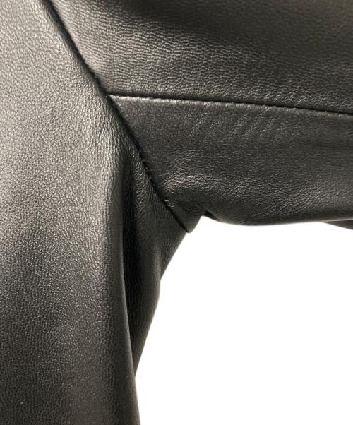 BURBERRY BLACK LABEL（バーバリーブラックレーベル）BURBERRY BLACK LABEL (バーバリーブラックレーベル) チンチラファー ラムレザーコート ブラック サイズ:Lの古着・服飾アイテム