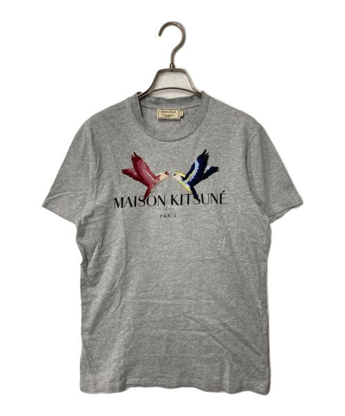 maison kitsune（メゾンキツネ）MAISON KITSUNE (メゾンキツネ) 刺繍Tシャツ グレー サイズ:XSの古着・服飾アイテム