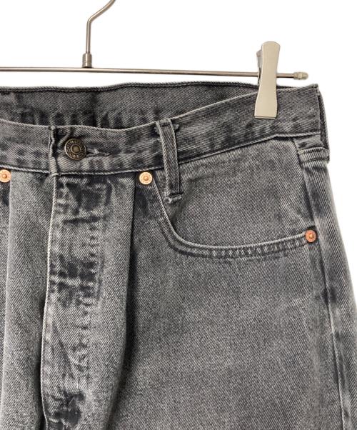 LEVI'S（リーバイス）LEVI'S (リーバイス) デニムパンツ グレー サイズ:W38の古着・服飾アイテム