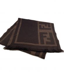 FENDI（フェンディ）の古着「ロゴマフラー」｜ブラウン