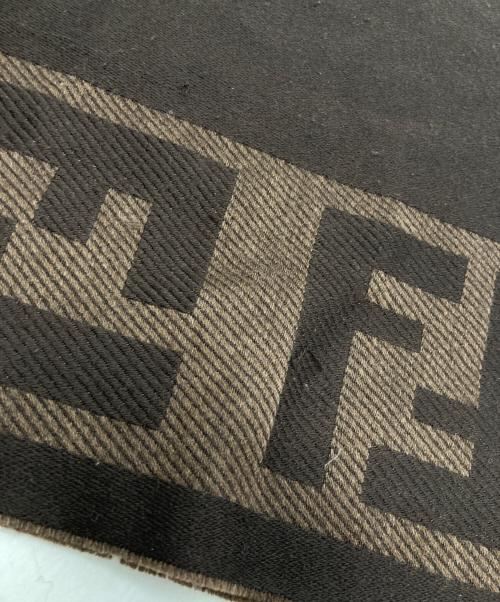 FENDI（フェンディ）FENDI (フェンディ) ロゴマフラー ブラウンの古着・服飾アイテム