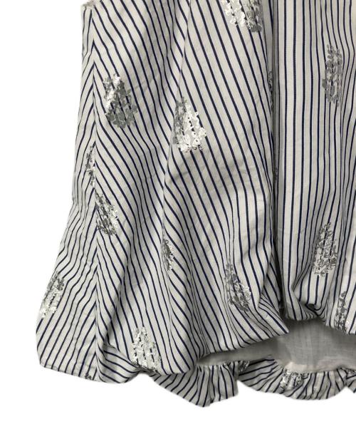 ne quittez pas（ヌキテパ）ne quittez pas (ヌキテパ) Poplin Foil Print Balloon Top ホワイト×ブルー サイズ:Free 未使用品の古着・服飾アイテム