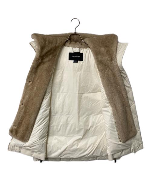 LOU ANDREA（ルーアンドレア）LOU ANDREA (ルーアンドレア) FAKE MINK VEST ホワイト サイズ:Uの古着・服飾アイテム