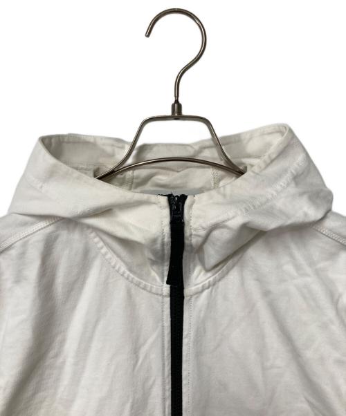 STONE ISLAND（ストーンアイランド）STONE ISLAND (ストーンアイランド) フルジップパーカー ホワイト サイズ:Sの古着・服飾アイテム