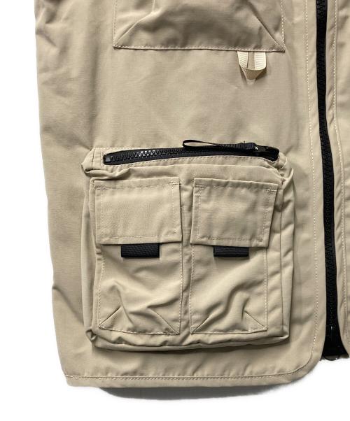 Carhartt WIP（カーハート ワーク イン プログレス）CARHARTT WIP (カーハート ワーク イン プログレス) フィッシングベスト ベージュ サイズ:Sの古着・服飾アイテム