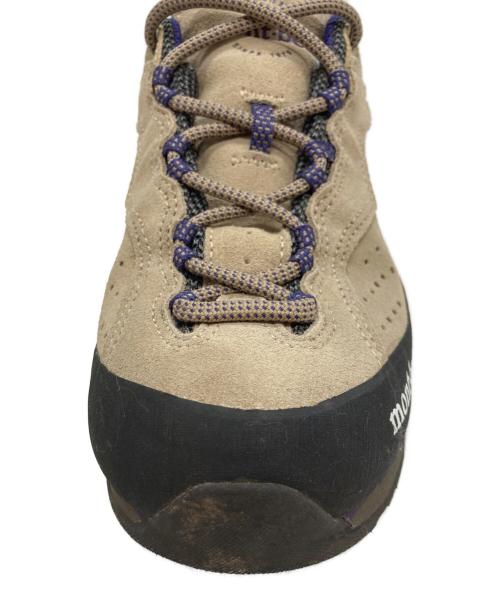 mont-bell（モンベル）mont-bell (モンベル) トレッキングシューズ ベージュ×パープル サイズ:JPN23.5/US-W6.5/UK4.5/EUR37.5の古着・服飾アイテム