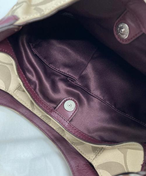 COACH（コーチ）COACH (コーチ) シグネチャーハンドバッグ ベージュの古着・服飾アイテム