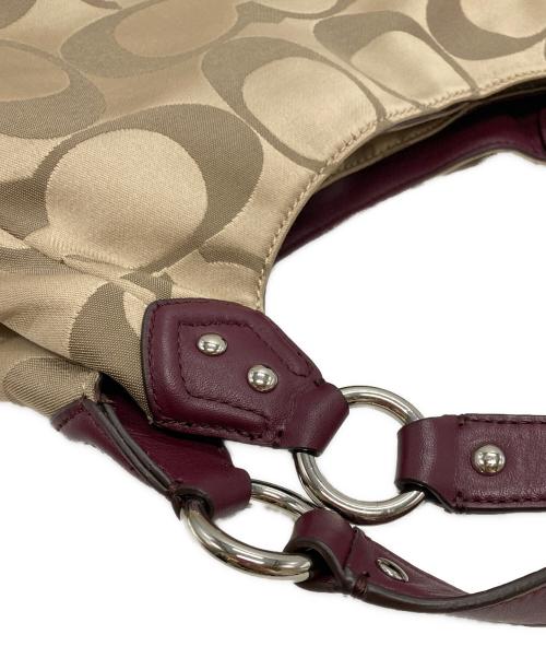 COACH（コーチ）COACH (コーチ) シグネチャーハンドバッグ ベージュの古着・服飾アイテム
