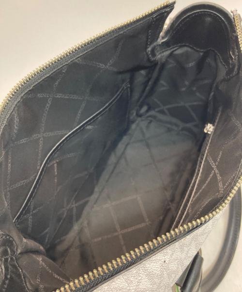 MICHAEL KORS（マイケルコース）MICHAEL KORS (マイケルコース) 2WAYショルダーバッグ ホワイト×ブラックの古着・服飾アイテム