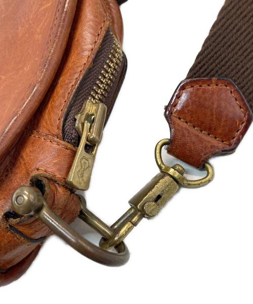 WILDSWANS（ワイルドスワンズ）WILDSWANS (ワイルドスワンズ) COLLIER レザーショルダーバッグ ブラウンの古着・服飾アイテム