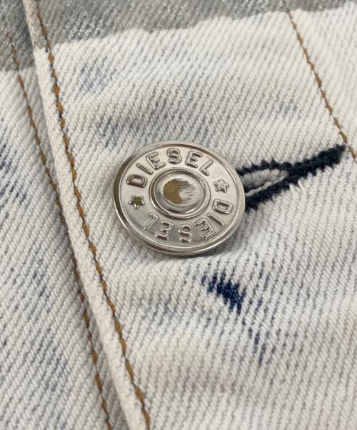 DIESEL（ディーゼル）DIESEL (ディーゼル) ミニデニムスカート ホワイト×シルバー サイズ:W.25の古着・服飾アイテム