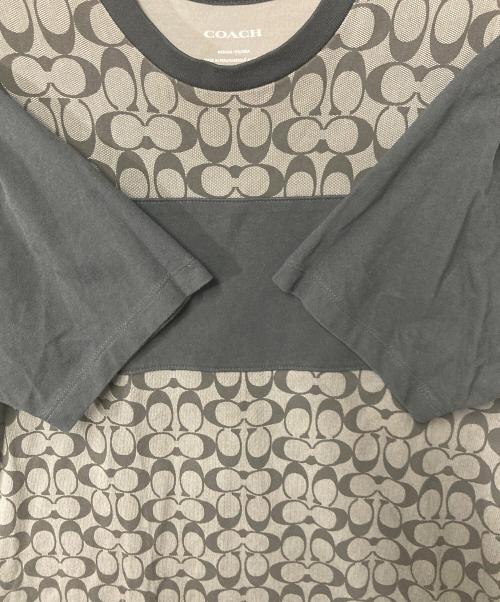COACH（コーチ）COACH (コーチ) シグネチャーロゴTシャツ ブラック×グレー サイズ:MEDIUMの古着・服飾アイテム