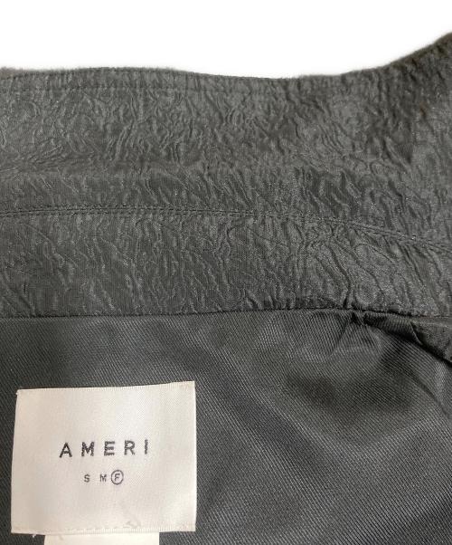 Ameri（アメリ）Ameri (アメリ) EMBOSS SHORT ARMY LIKE JACKET ブラック サイズ:SIZE Freeの古着・服飾アイテム