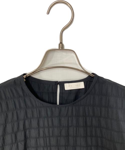 BALLSEY（ボールジィ）BALLSEY (ボールジィ) ボーダーサッカー ペプラムブラウス ブラック サイズ:36の古着・服飾アイテム
