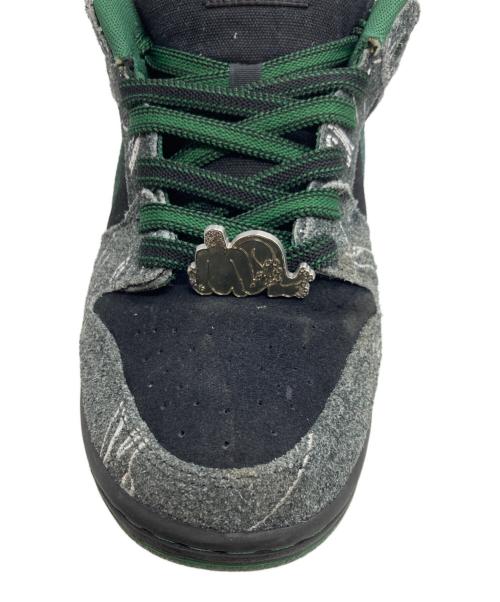 NIKE（ナイキ）NIKE (ナイキ) There Skateboards Nike SB Dunk Low ブラック サイズ:US8.5/UK7.5/EUR42/26.5cm/CN260の古着・服飾アイテム