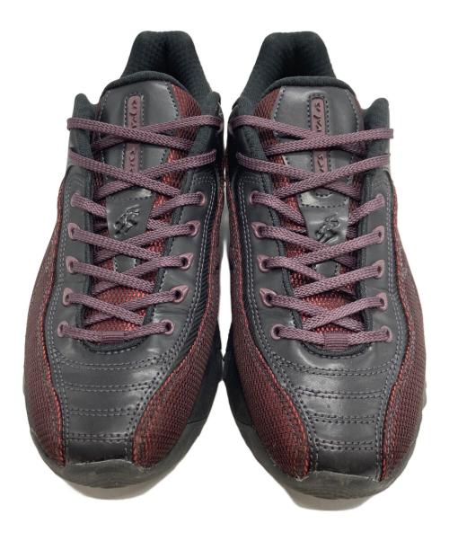 asics（アシックス）asics (アシックス) GEL-TEREMOA OBSIDIAN ブラック×レッド サイズ:CM26.5/EURO42/US8 1/2 /UK71/2 /BR39.5/CN265の古着・服飾アイテム