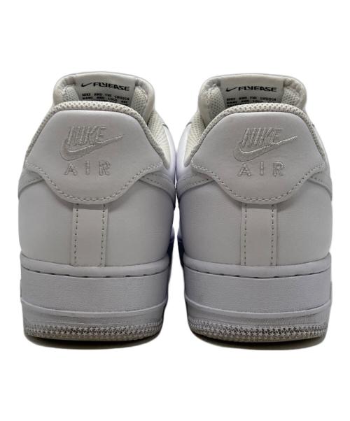NIKE（ナイキ）NIKE (ナイキ) エア フォース 1'07 ホワイト サイズ:US8/UK7/EUR41/CM26/BR39.5/CN260の古着・服飾アイテム