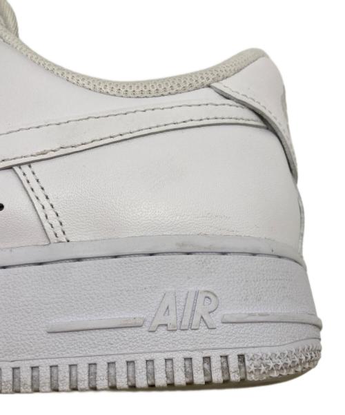 NIKE（ナイキ）NIKE (ナイキ) エア フォース 1'07 ホワイト サイズ:US8/UK7/EUR41/CM26/BR39.5/CN260の古着・服飾アイテム