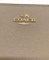 中古・古着 COACH (コーチ) ラウンドファスナー財布 ピンク：6000円