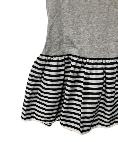 BORDERS at BALCONY（ボーダーズアットバルコニー）BORDERS AT BALCONY (ボーダーズアットバルコニー) PEPLUM TEE グレー サイズ:36の古着・服飾アイテム