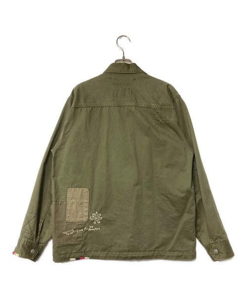 AVIREX（アヴィレックス）AVIREX (アヴィレックス) REPAIR CUSTOM & EMB UTILITY SHIRT JACKET カーキ サイズ:Mの古着・服飾アイテム