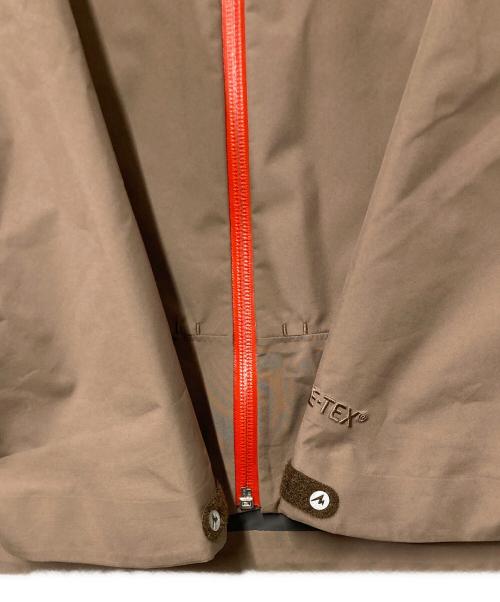 MARMOT（マーモット）MARMOT (マーモット) ZP COMODO JACKET ベージュ サイズ:Ｍの古着・服飾アイテム