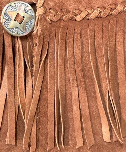 IROQUOIS（イロコイ）IROQUOIS (イロコイ) SHEEP SUEDE FRINGE JACKET ブラウン サイズ:3の古着・服飾アイテム