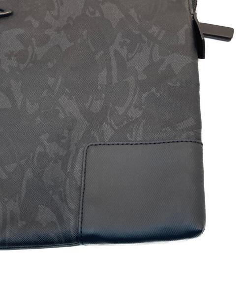 Vivienne Westwood（ヴィヴィアンウエストウッド）Vivienne Westwood (ヴィヴィアンウエストウッド) クラッチバッグ ブラックの古着・服飾アイテム