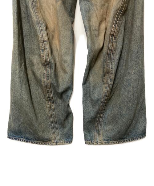 NVRFRGT（ネヴァーフォーゲット）NVRFRGT (ネヴァーフォーゲット) 3D Twisted Wide Leg Jeans インディゴ サイズ:2の古着・服飾アイテム