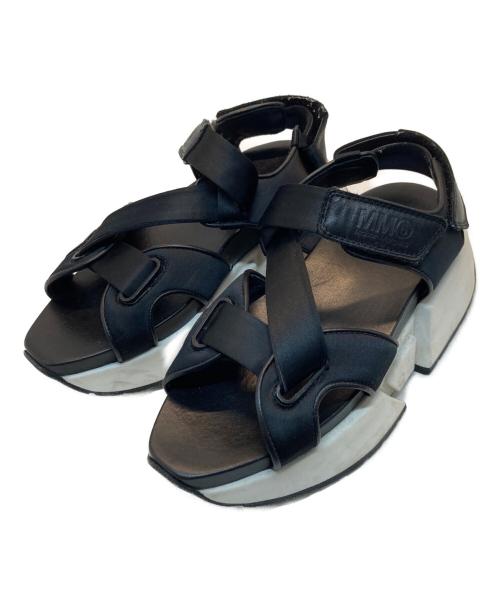 MM6 Maison Margiela（エムエムシックスメゾンマルジェラ）MM6 Maison Margiela (エムエムシックスメゾンマルジェラ) クロスストラッププラットフォームサンダル ブラック サイズ:36の古着・服飾アイテム