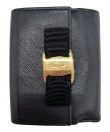 Salvatore Ferragamo（サルヴァトーレ フェラガモ）の古着「2つ折り財布」｜ブラック