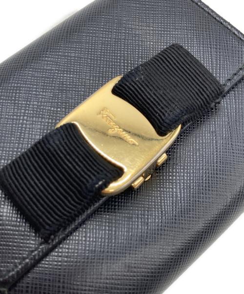 Salvatore Ferragamo（サルヴァトーレ フェラガモ）Salvatore Ferragamo (サルヴァトーレ フェラガモ) 2つ折り財布 ブラックの古着・服飾アイテム